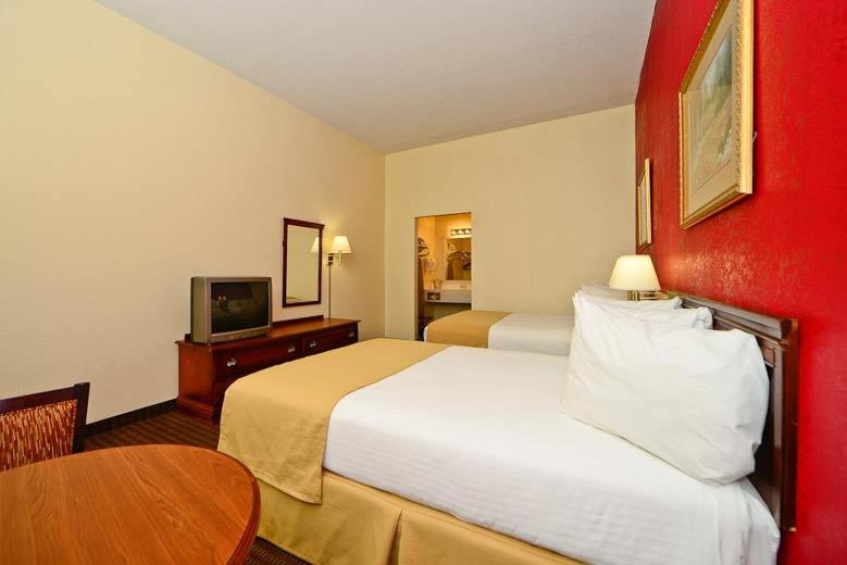 Room image 4
